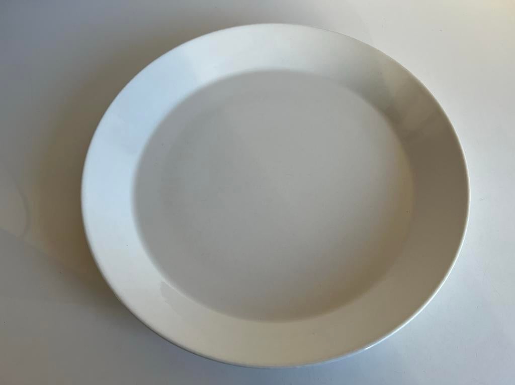 Iittala Teema Dinerbord Ø26 Nieuwstaat, Huis en Inrichting, Ophalen of Verzenden, Zo goed als nieuw, Bord(en), Overige stijlen