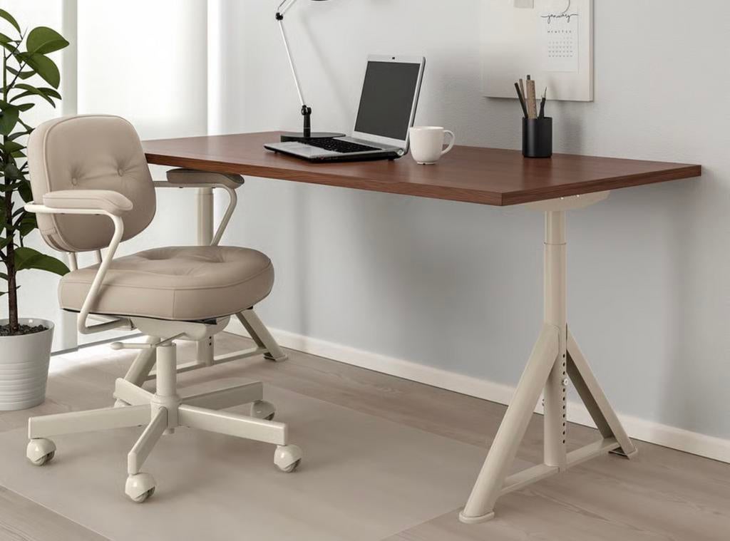 Idasen Ikea bureau, Ophalen, Zo goed als nieuw