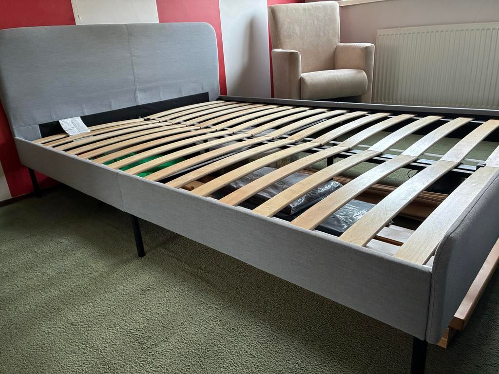 Ikea Slattum tweepersoonsbed 140x200 grijs, Ophalen, Gebruikt, Tweepersoons, 140 cm