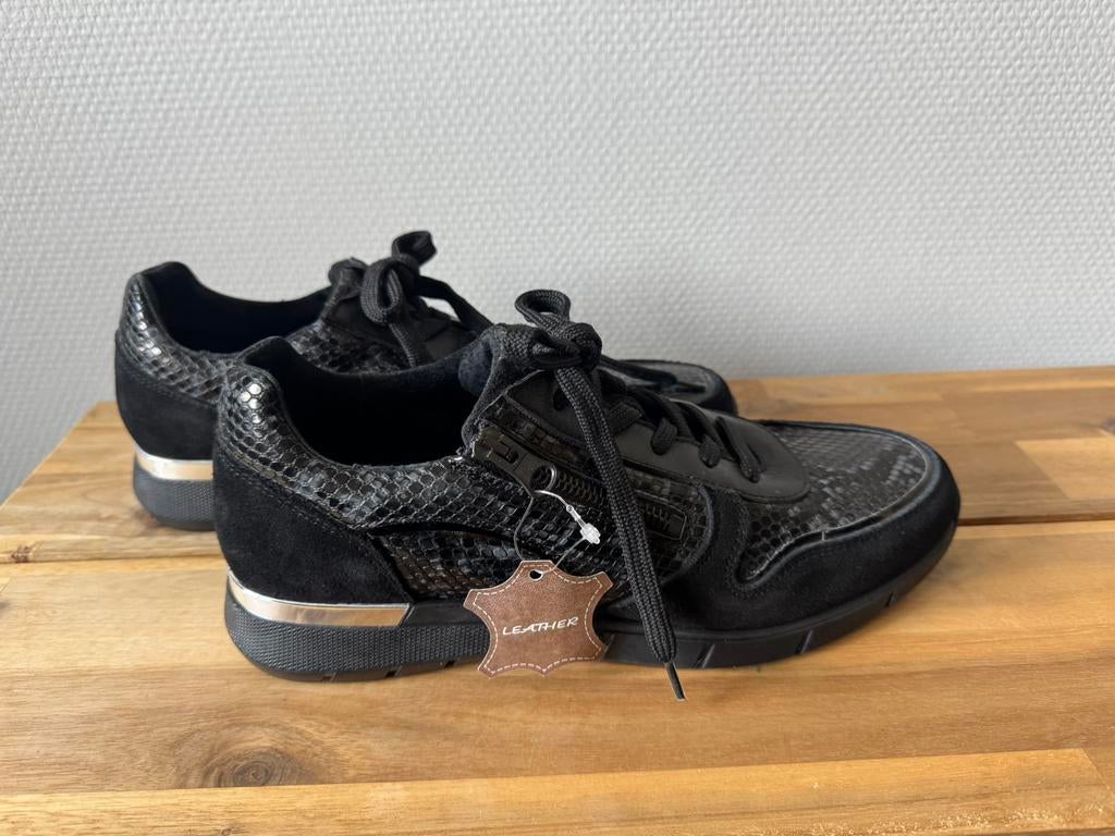 Bibob Sneakers / Maat 41/ Nieuw, Ophalen of Verzenden, Zo goed als nieuw, Zwart, Sneakers of Gympen
