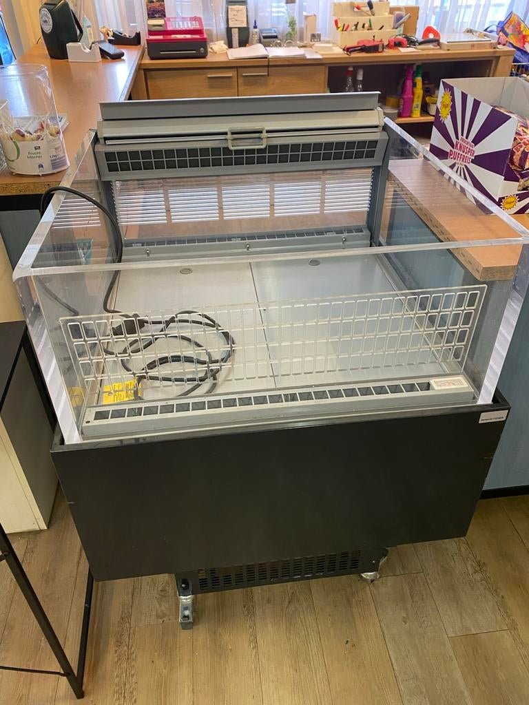Gebruikte Koelvitrine voor Horeca, Ophalen, 200 liter of meer, 160 cm of meer, Zonder vriesvak