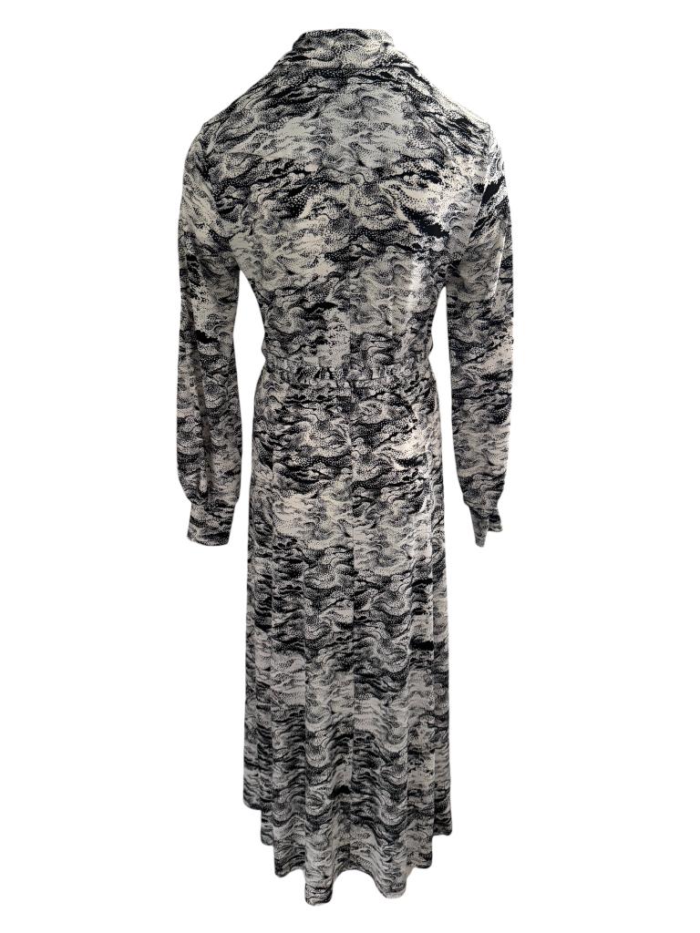 Vanilia jurk S, Zwart, Ophalen of Verzenden, Zo goed als nieuw, Boven de knie