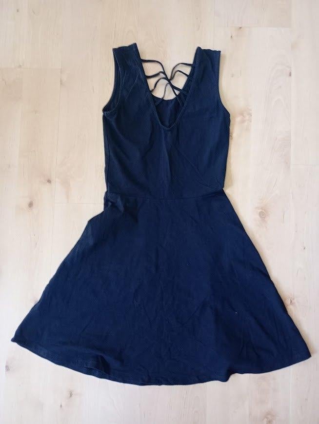 zwart jurkje C&A mt 176, Ophalen of Verzenden, Zo goed als nieuw, Meisje, Jurk of Rok