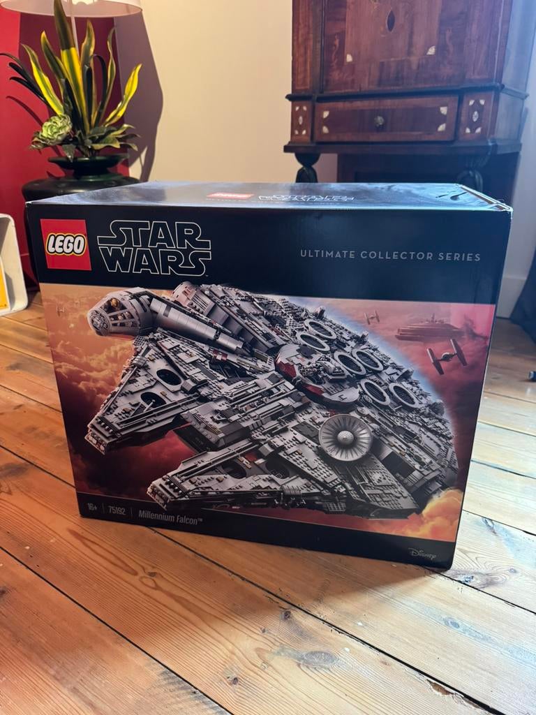 Lego Millennium Falcon 75192, Verzamelen, Star Wars, Ophalen, Nieuw, Overige typen