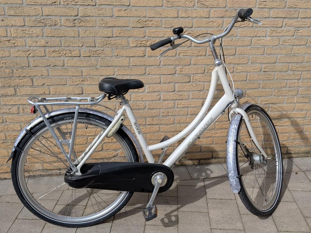Batavus Diva 3v - Technisch 100% met nieuwe onderdelen, Fietsen en Brommers, Fietsen | Dames | Damesfietsen, Gebruikt, Versnellingen