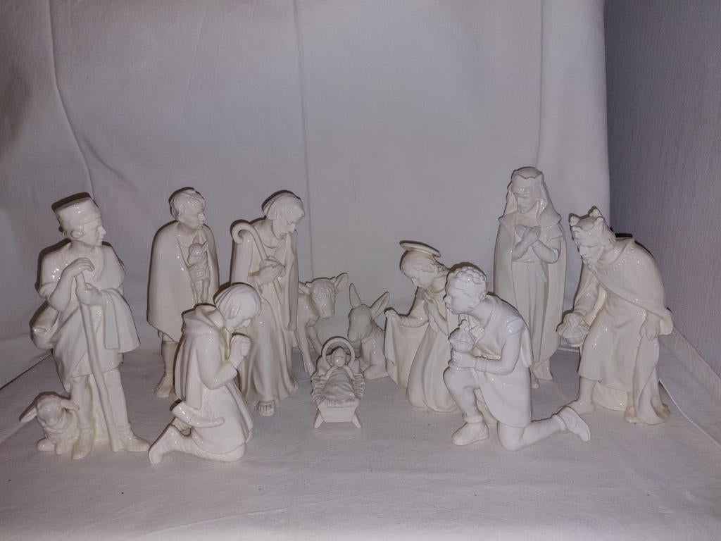 Goebel Hx 306 kerstgroep witte glans zonder kerststal, Ophalen of Verzenden