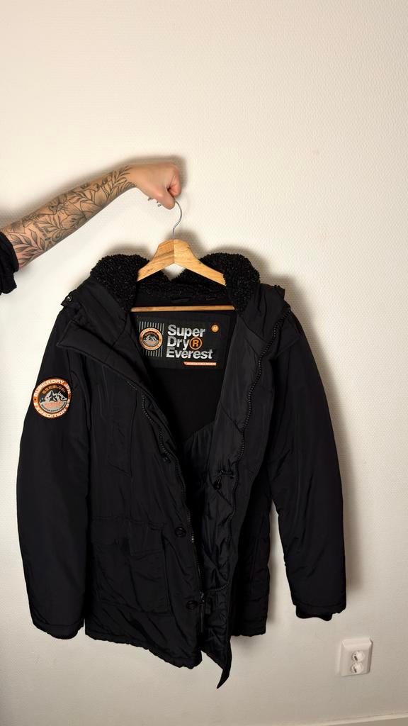 Superdry Everest Parka zwart, maat M, Ophalen of Verzenden, Gedragen, Maat 48/50 (M), Zwart
