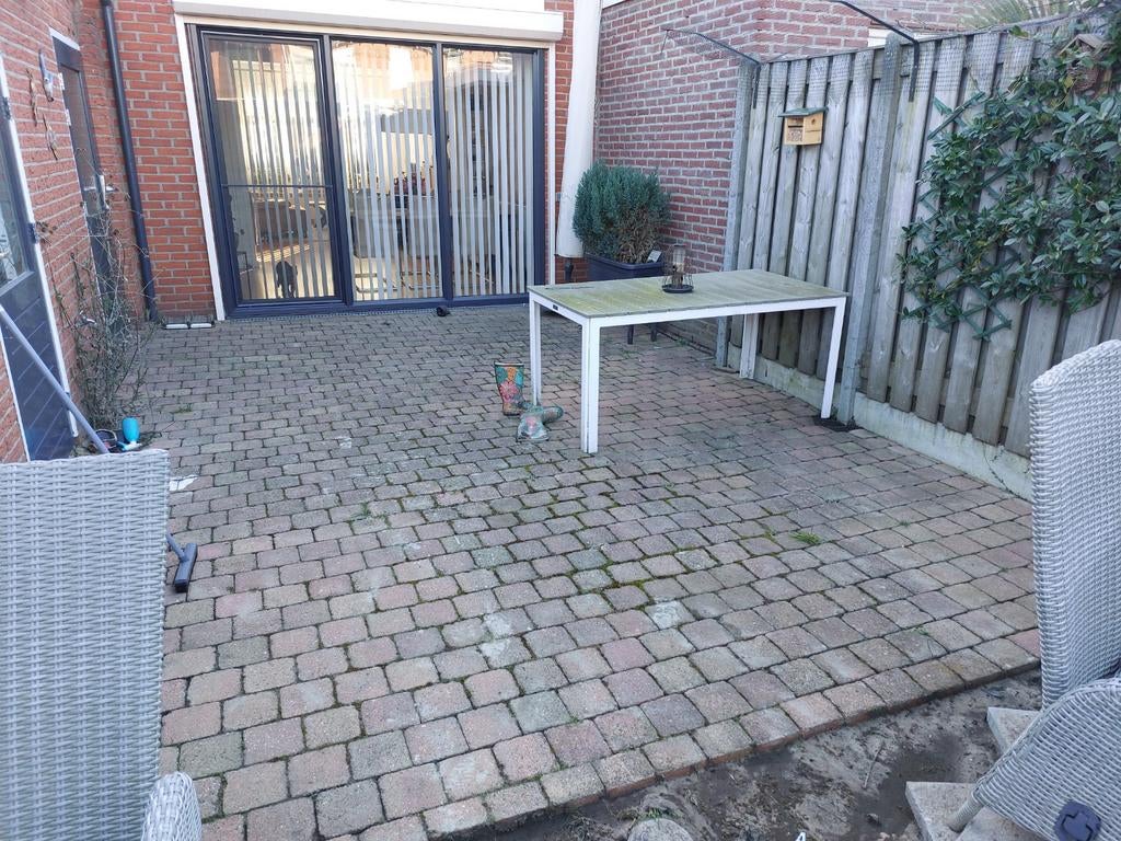 GRATIS: Gebruikte 14x14x6 stenen, Tuin en Terras, Tegels en Klinkers, Ophalen, Gebruikt, Beton, Klinkers