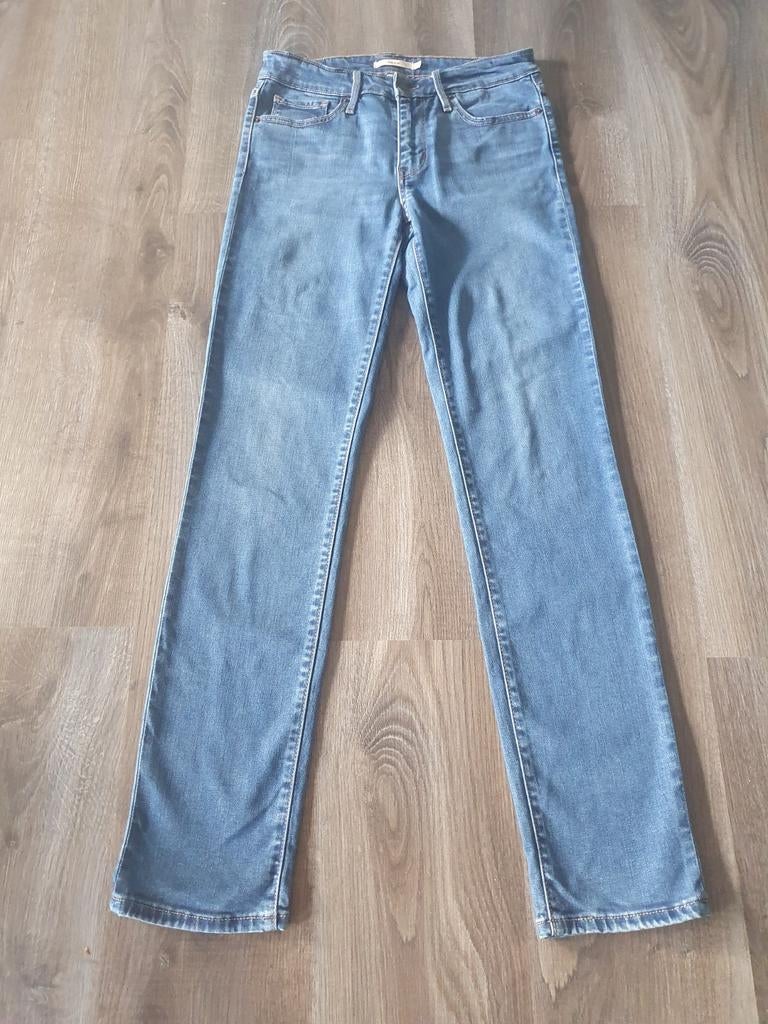 Levi's 712, Blauw, Ophalen of Verzenden, W28 - W29 (confectie 36), Gedragen