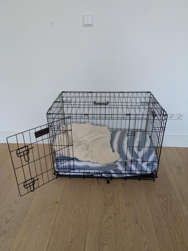 Dog Cage size M, Ophalen