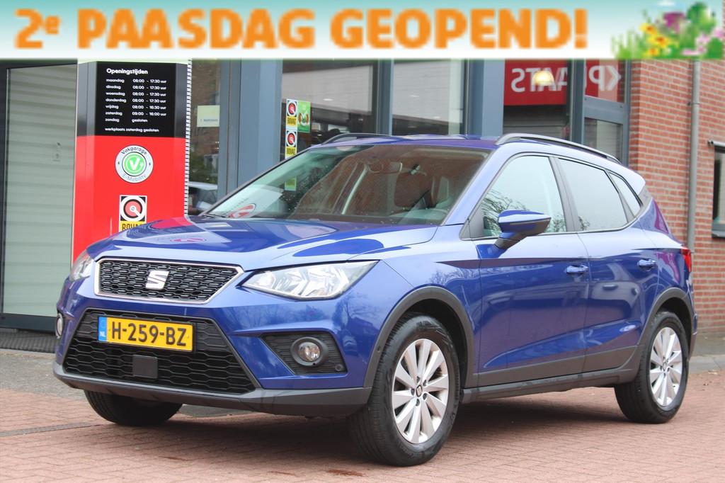 SEAT Arona 1.0 TSI *Business* | Trekhaak | Carplay | Camera, Gebruikt, 95 pk, Blauw, Leder en Stof
