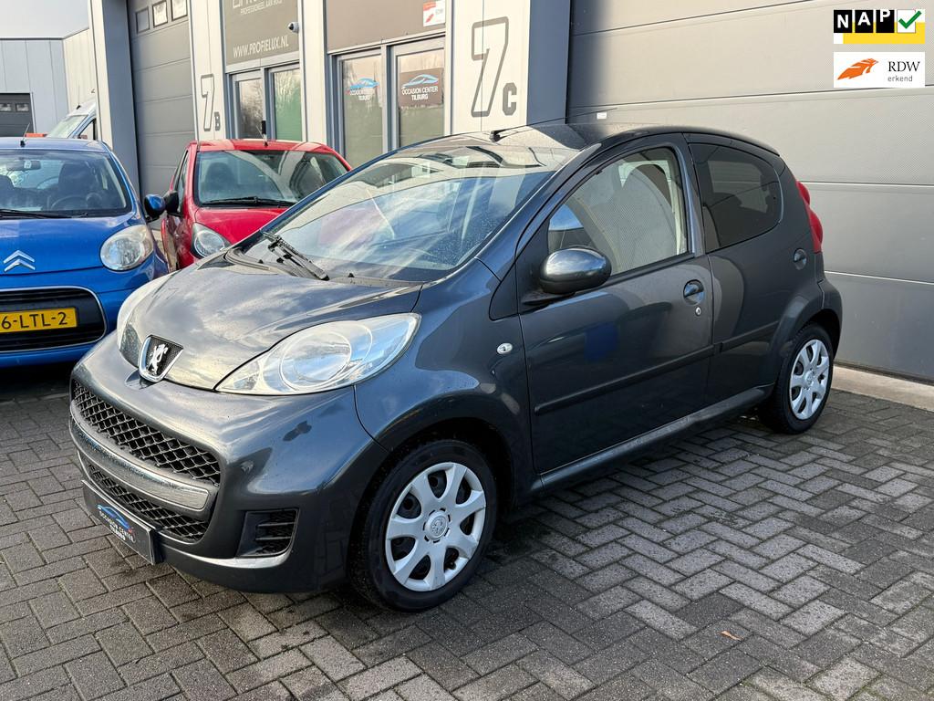 Peugeot 107 1.0 AUTOMAAT | AIRCO | ELEKTR PAKKET | NAP |, Auto's, Stof, Gebruikt, 4 stoelen, Origineel Nederlands