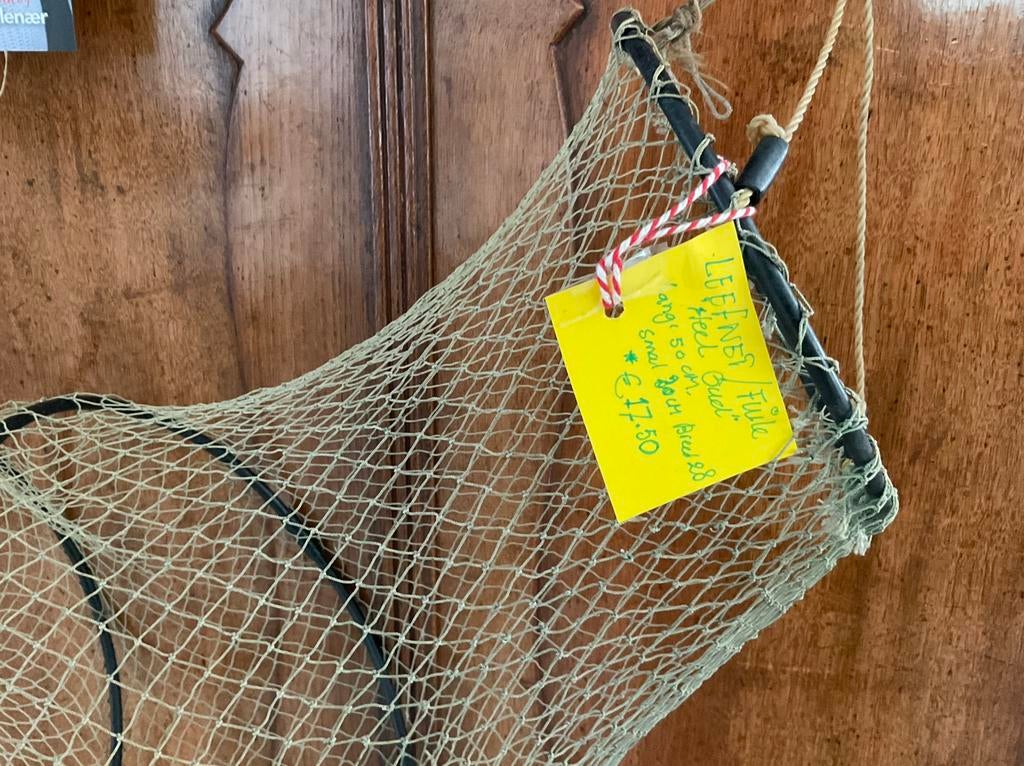 Oud leefnet visnet fuik met lood blok gaaf €17.50, Ophalen of Verzenden