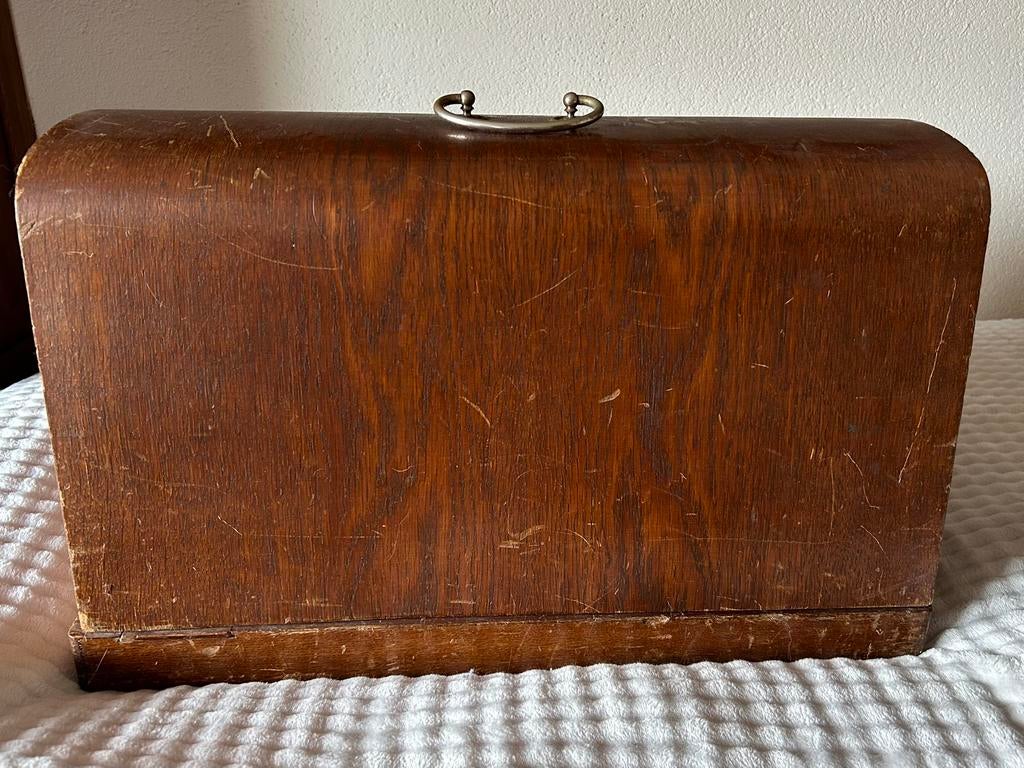 Oud Vertias naaimachien, Antiek en Kunst, Ophalen of Verzenden