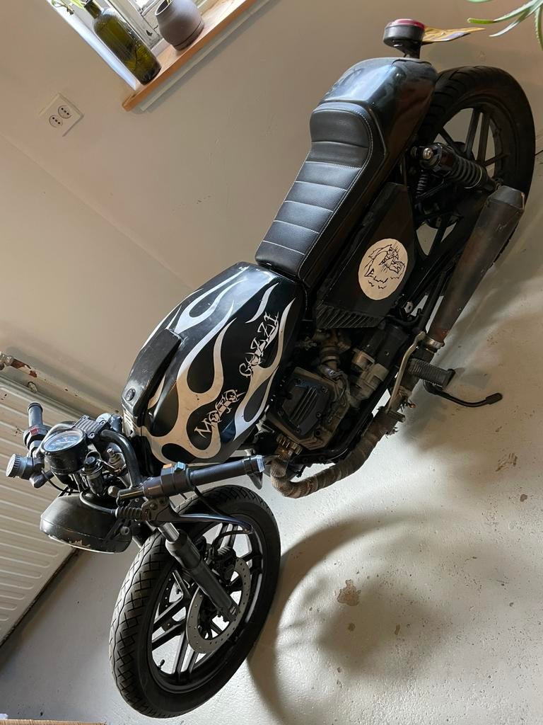 Moto Guzzi v50 MK3 projectmotor belastingvrij, Motoren, Motoren | Moto Guzzi, 2 cilinders, Motorrijbewijs A, Sportuitlaat, Particulier
