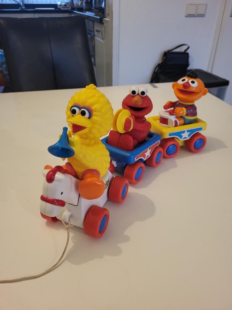 Sesamstraat Trein met Elmo, Bert en Pino, Kinderen en Baby's, Ophalen of Verzenden