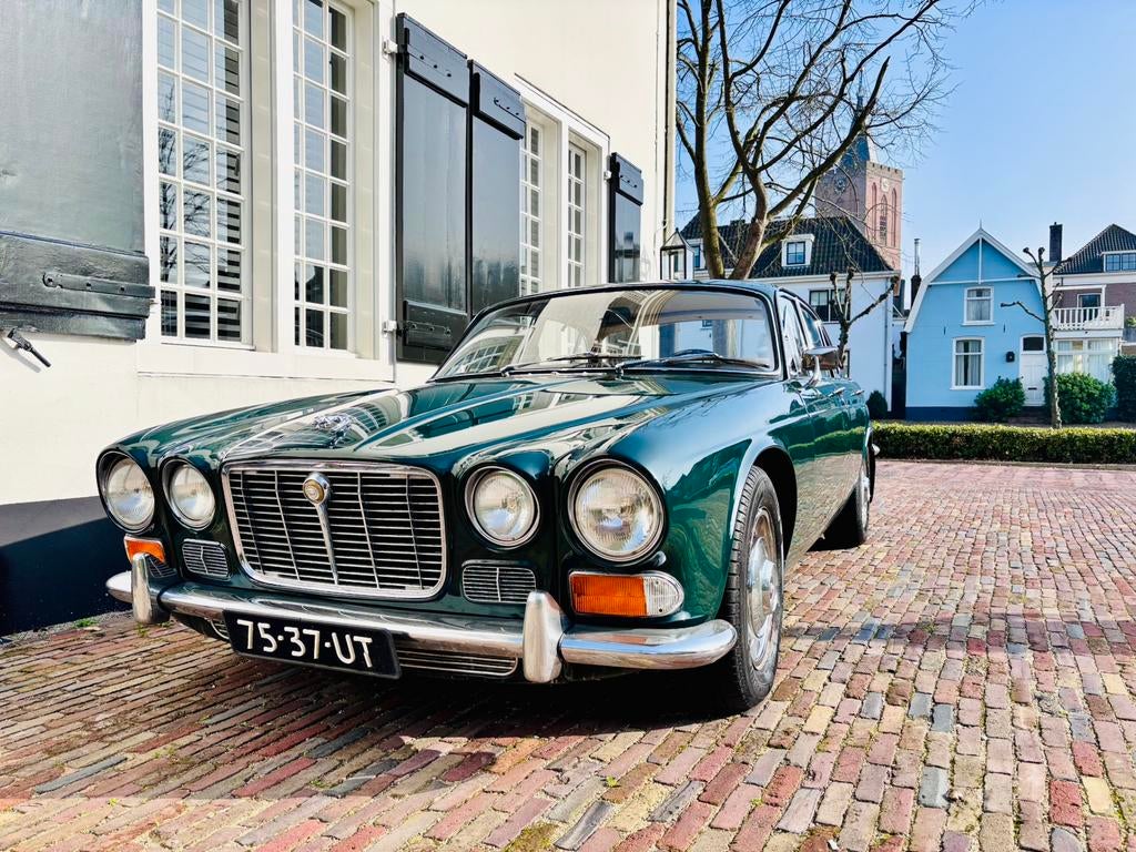 Jaguar XJ serie 1 4.2 Origineel NL 1972, Auto's, Automaat, Beige, Leder, Particulier