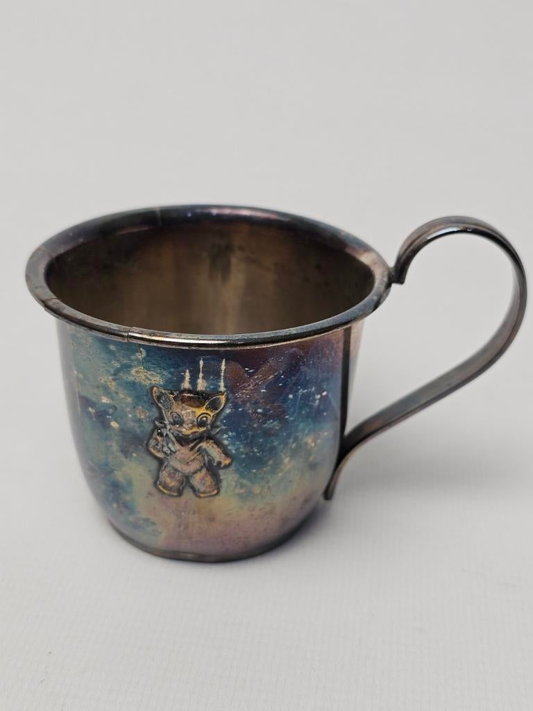 # Verzilverde kinderbeker met beertje, Overige materialen, Gebruikt, Overige typen, Ophalen of Verzenden