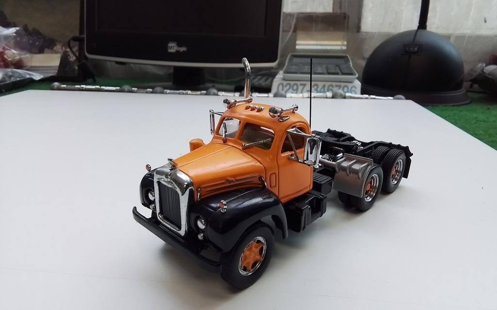 Model auto, Hobby en Vrije tijd, Modelauto's | 1:43, Ophalen of Verzenden, Auto