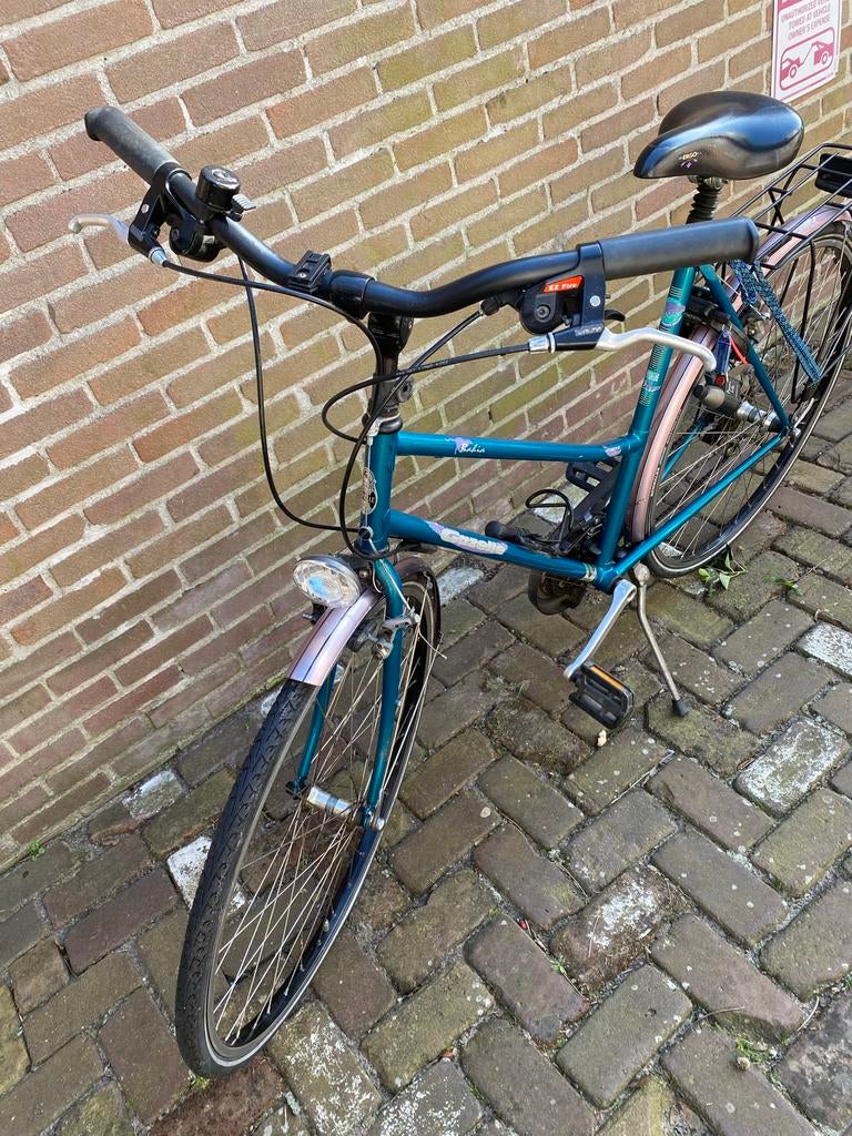 Gazelle Bahia damesfiets 21 versnellingen 28 inch, Fietsen en Brommers, Fietsen | Dames | Damesfietsen, Velgrem, Versnellingen