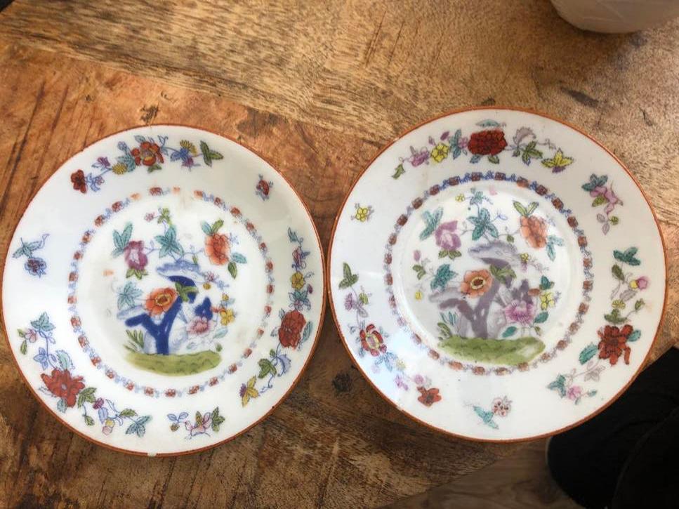 Antieke Chinese porseleinen schoteltjes (2 stuks), Ophalen