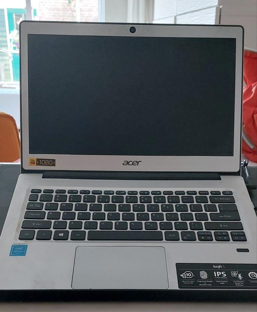 Acer Swift 1 SF113-31-P41B laptop, Ophalen, Zo goed als nieuw, 14 inch, 2 tot 3 Ghz