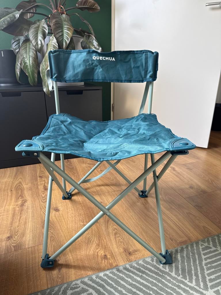 Quechua Campingstoel - Compact en Comfortabel, Ophalen, Gebruikt, Campingstoel