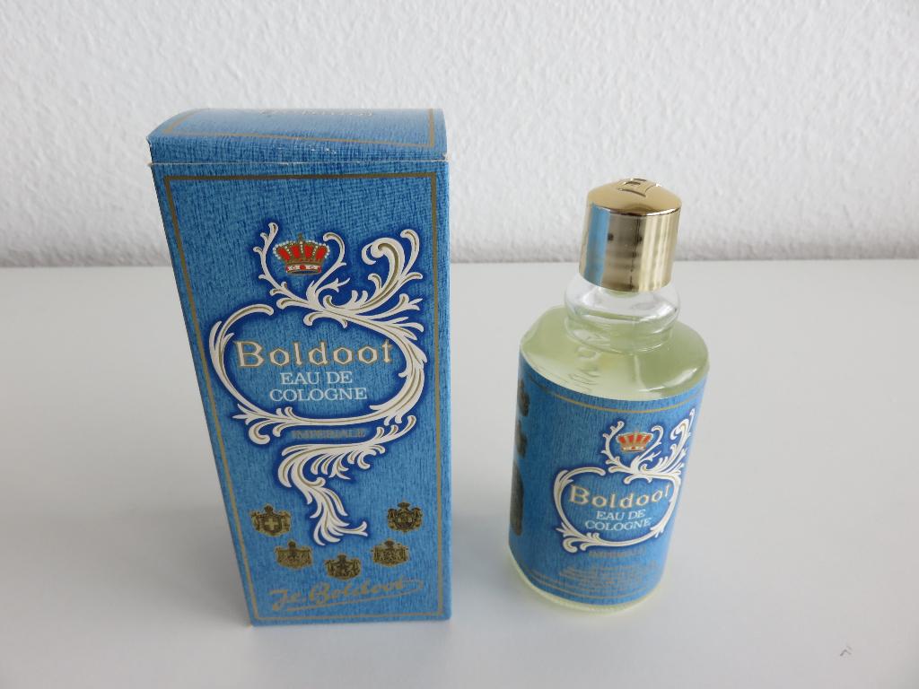 Vintage Boldoot eau de cologne Imperiale 100ml, Ophalen of Verzenden, Zo goed als nieuw, Parfumfles, Gevuld