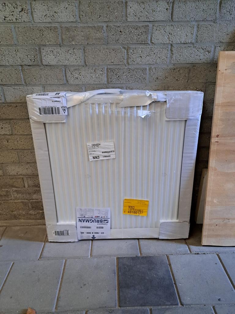 Nieuwe Brugman Radiator 90x90 Type 22, Ophalen, Radiator, Nieuw, 60 tot 150 cm