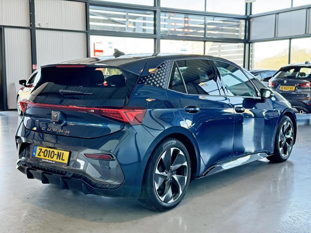 Cupra Born Business 170kW/62 kWh € 26.950,00, Automaat, Gebruikt, 77 €/maand, 1740 kg