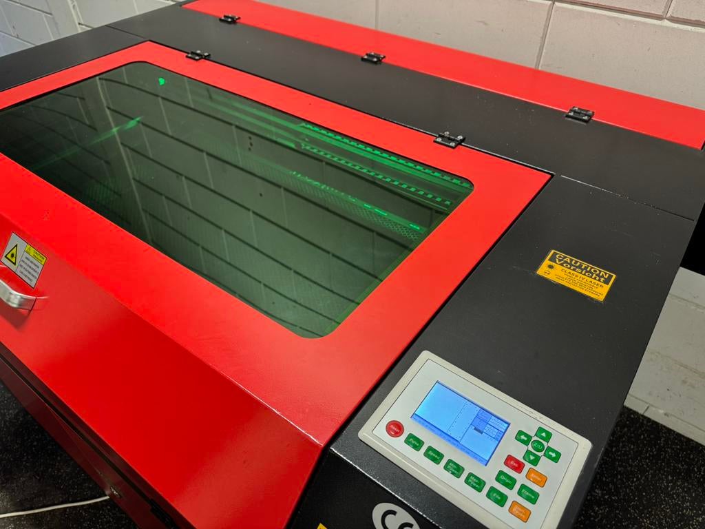 Co2 lasermachine  - Laser snijden + graveren, Ophalen, Zo goed als nieuw