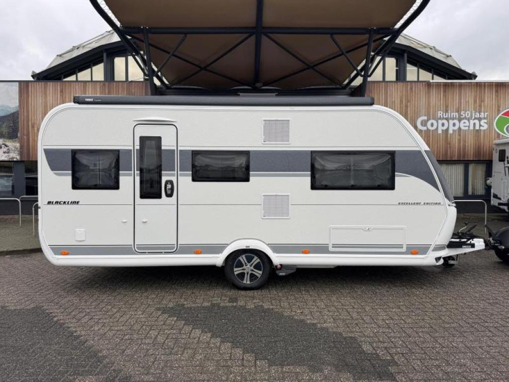 Hobby Excellent Edition 495 UL 2026 1800KG + MOVER + LUIFEL, Caravans en Kamperen, Caravans, Rondzit, Bedrijf, 5 tot 6 meter, Overige typen