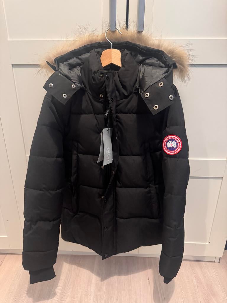 Canada Goose jas maat M (valt als S), Ophalen of Verzenden, Zo goed als nieuw, Maat 36 (S), Zwart