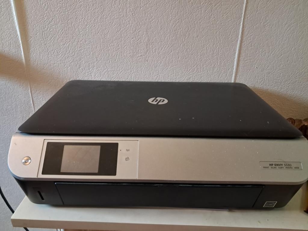 HP ENVY 5530 All-in-One Printer. Moet zo snel mogelijk weg, Kleur printen, Gebruikt, Inkjetprinter, All-in-one