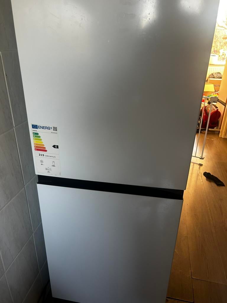 Koelkast/vriezer combinatie, Zonder vriesvak, 200 liter of meer, Zo goed als nieuw, 160 cm of meer