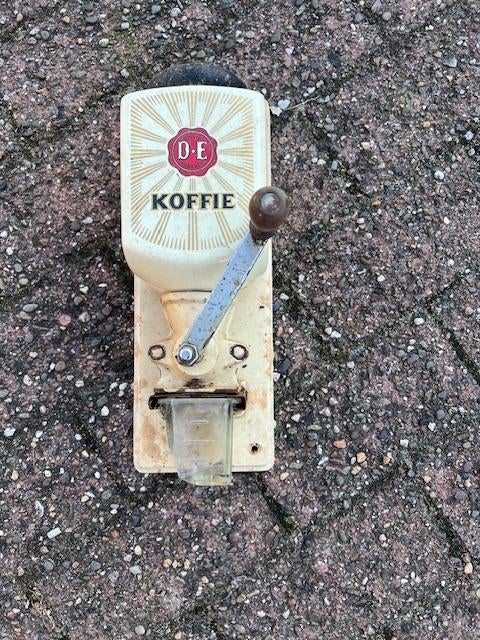 Vintage koffiemolen DE Zie foto's Glazen bakje is stuk, Ophalen