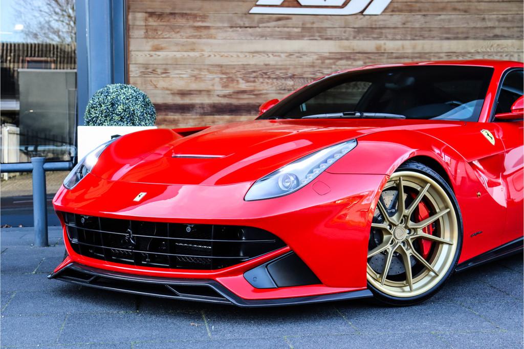 Ferrari F12 6.3 Berlinetta HELE NOVITEC *Carbon bucketseat/L, Automaat, Achterwielaandrijving, 6262 cc, 12 cilinders