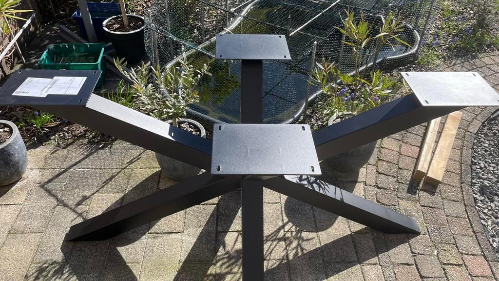 Industriële kruispoot / tafelframe staal (3D), Huis en Inrichting, Tafelonderdelen, Ophalen, Tafelpoot, 50 tot 100 cm, Zo goed als nieuw