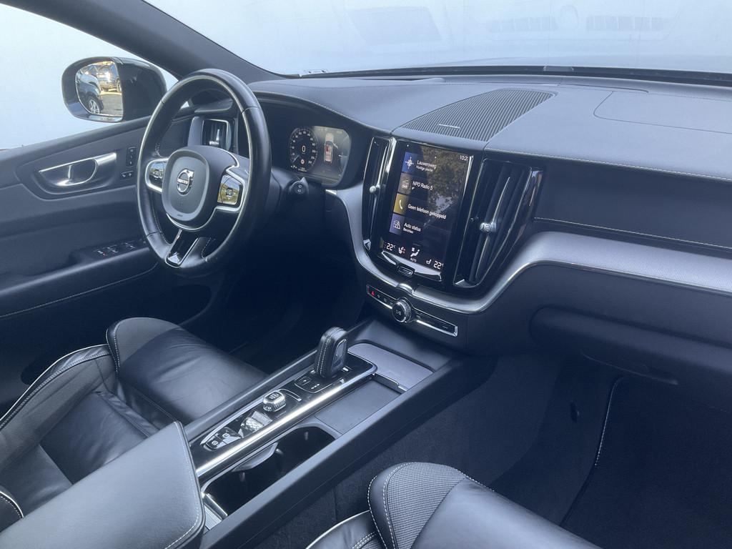 Volvo XC60 2.0 Recharge T6 AWD R-Design HUD HK Pano.dak BLIS, Automaat, Gebruikt, Euro 6, 1969 cc