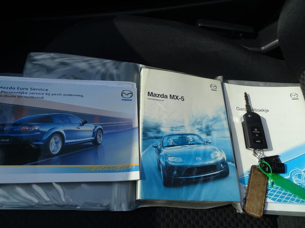 Mazda MX-5 1.8 Exclusive - MOTOR NIET GOED - START WEL - XEN, Auto's, 127 pk, Gebruikt, 4 cilinders, Cabriolet