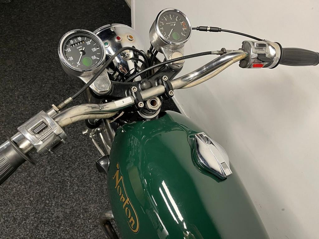 Norton COMMANDO 750 FAST BACK (bj 1972), Motoren, 2 cilinders, Norton, 745 cc, Motorrijbewijs A