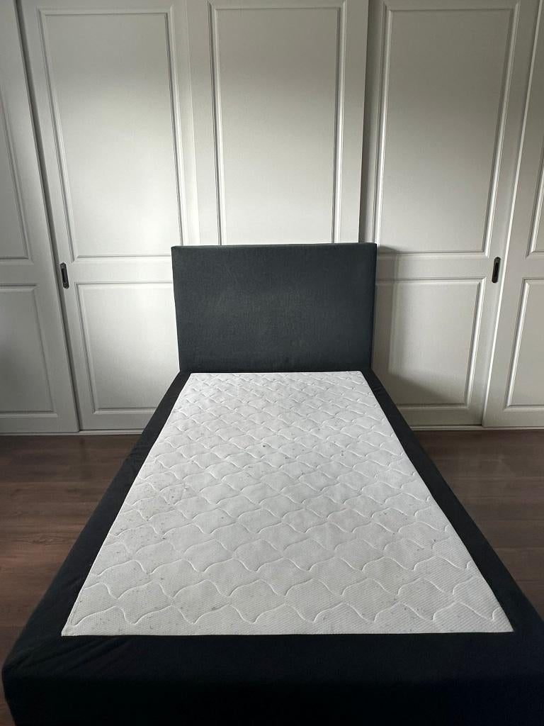 Boxspring 120 x 200 met los hoofdbord, Huis en Inrichting, Slaapkamer | Boxsprings, Ophalen, Zwart, Zo goed als nieuw, Twijfelaar