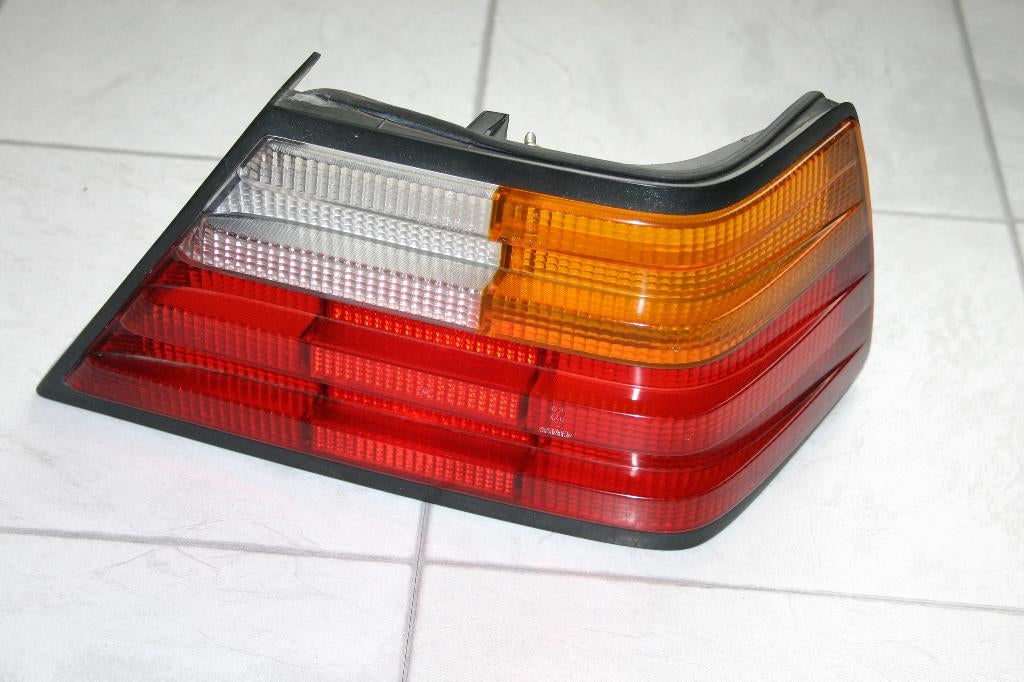 Achterlicht Rechts Origineel Mercedes Benz W124, 53373R23, Auto-onderdelen, Verlichting, Ophalen of Verzenden, Gebruikt, Mercedes-Benz