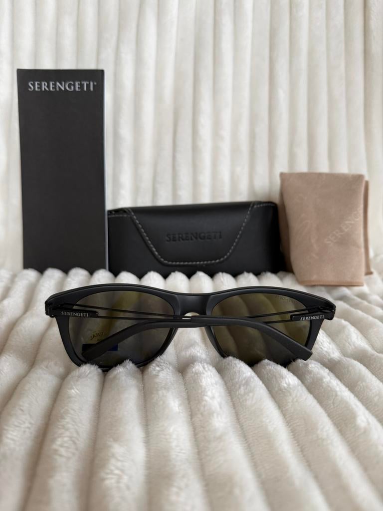 Serengeti Pavia 8590 incl garantie en btw-factuur, Zonnebril, Nieuw, Ophalen of Verzenden, Nvt