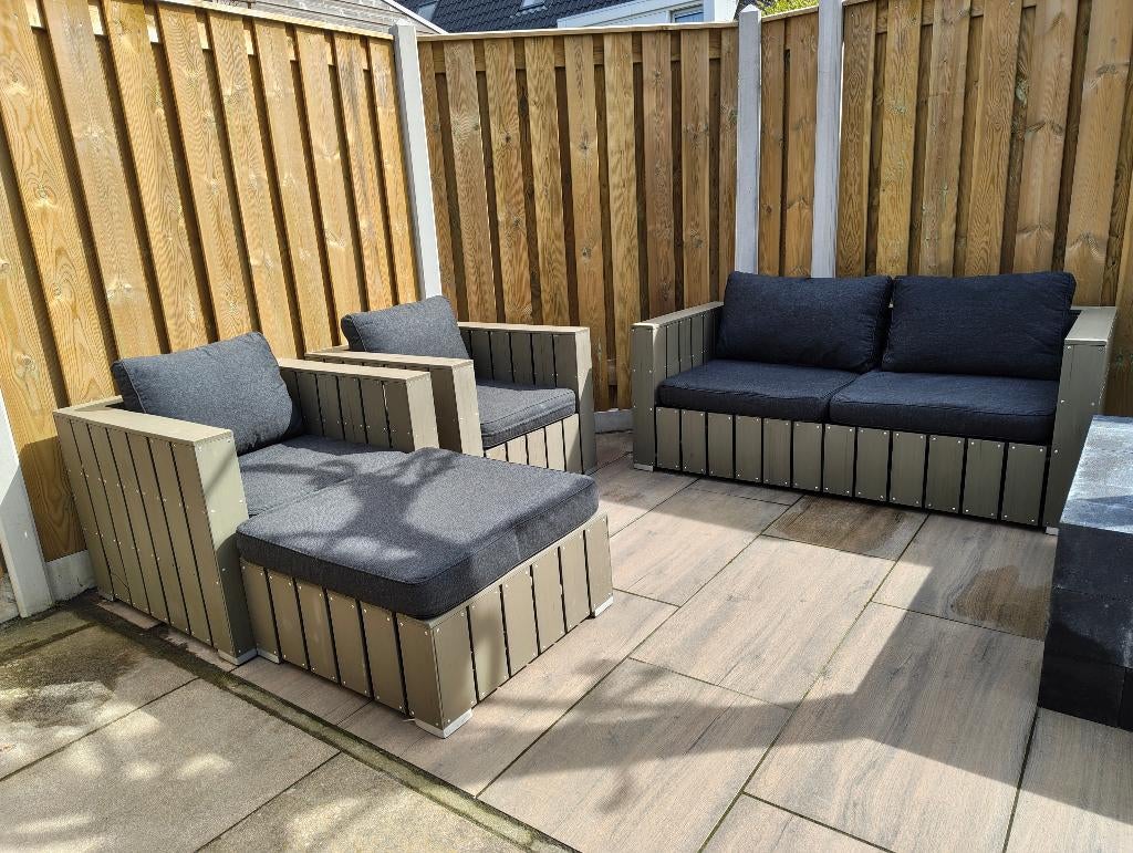 Complete tuinset van composiet met houtlook, Ophalen, 5 zitplaatsen, Kunststof, Gebruikt