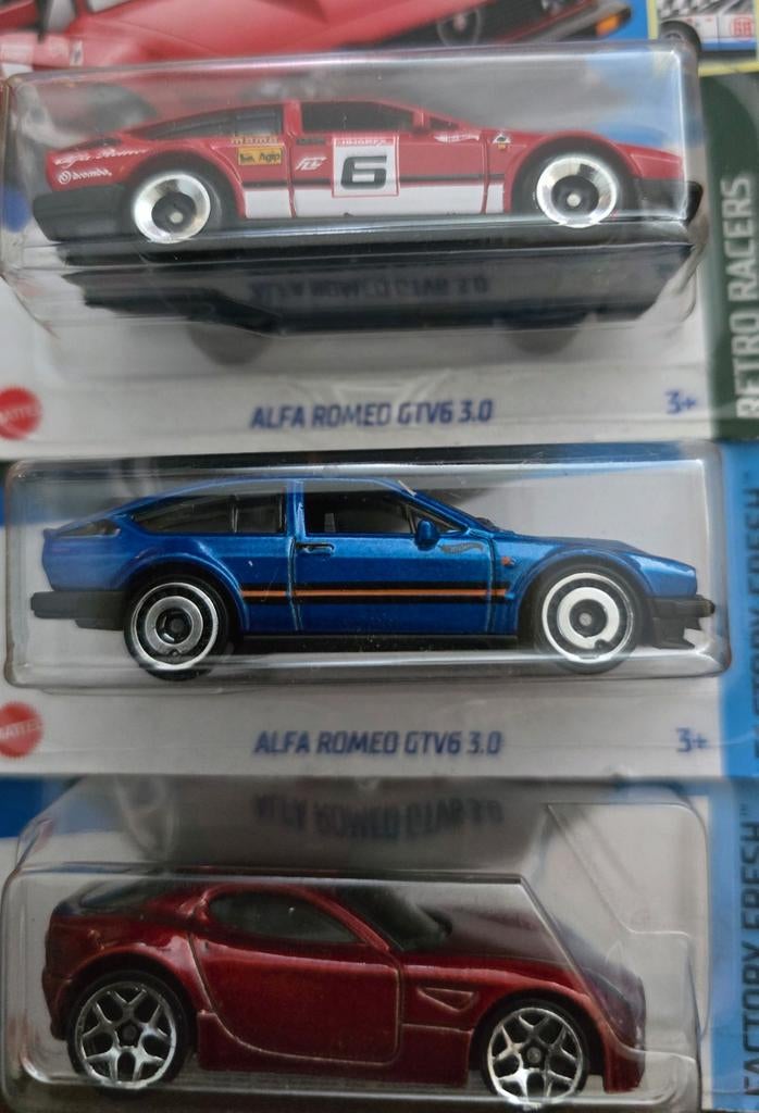 Alfa Romeo 3x Hotwheels, Hobby en Vrije tijd, Modelauto's | Overige schalen, Ophalen of Verzenden, Nieuw, Auto