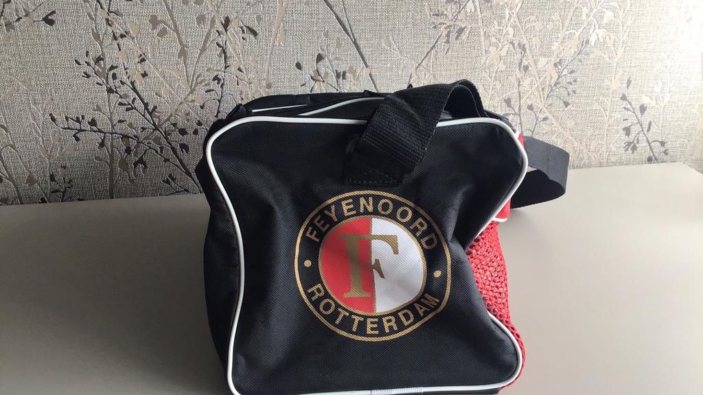 Kleine Feyenoord tas, Maat XL, Ophalen of Verzenden, Zo goed als nieuw, Overige typen