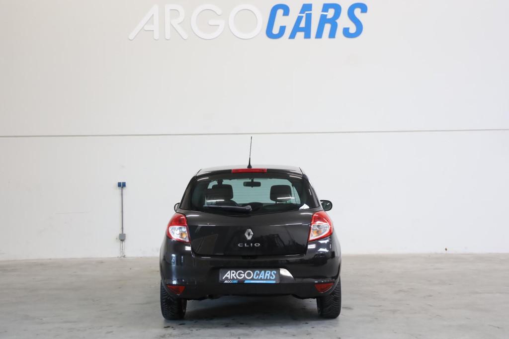 Renault Clio 1.2 TCe COLLECTION 5DRS CRUISE CONTROL NAP AIRC, Voorwielaandrijving, Euro 5, Gebruikt, Zwart
