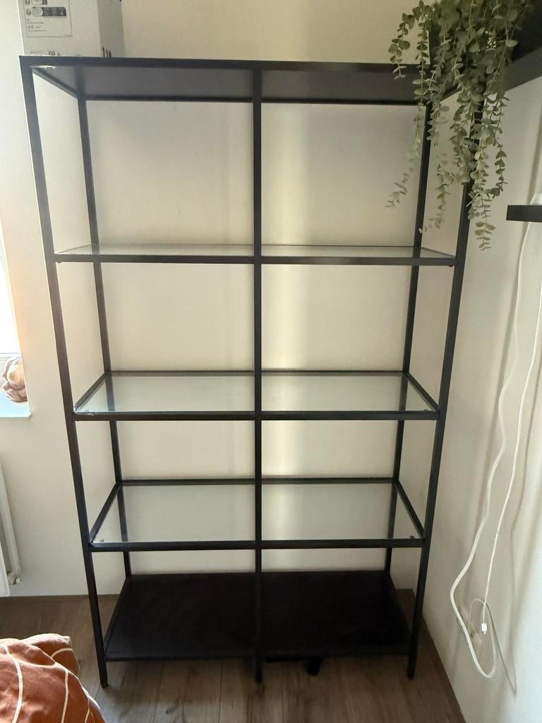 Vittsjo kast ikea, Huis en Inrichting, Kasten | Overige, Ophalen, Zo goed als nieuw