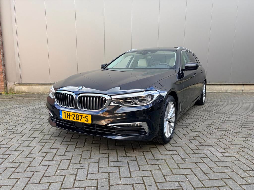 BMW 5-serie Touring 520i High Executive Luxury Line, Auto's, BMW, Bedrijf, Te koop, 5-Serie, 360° camera, ABS, Achteruitrijcamera